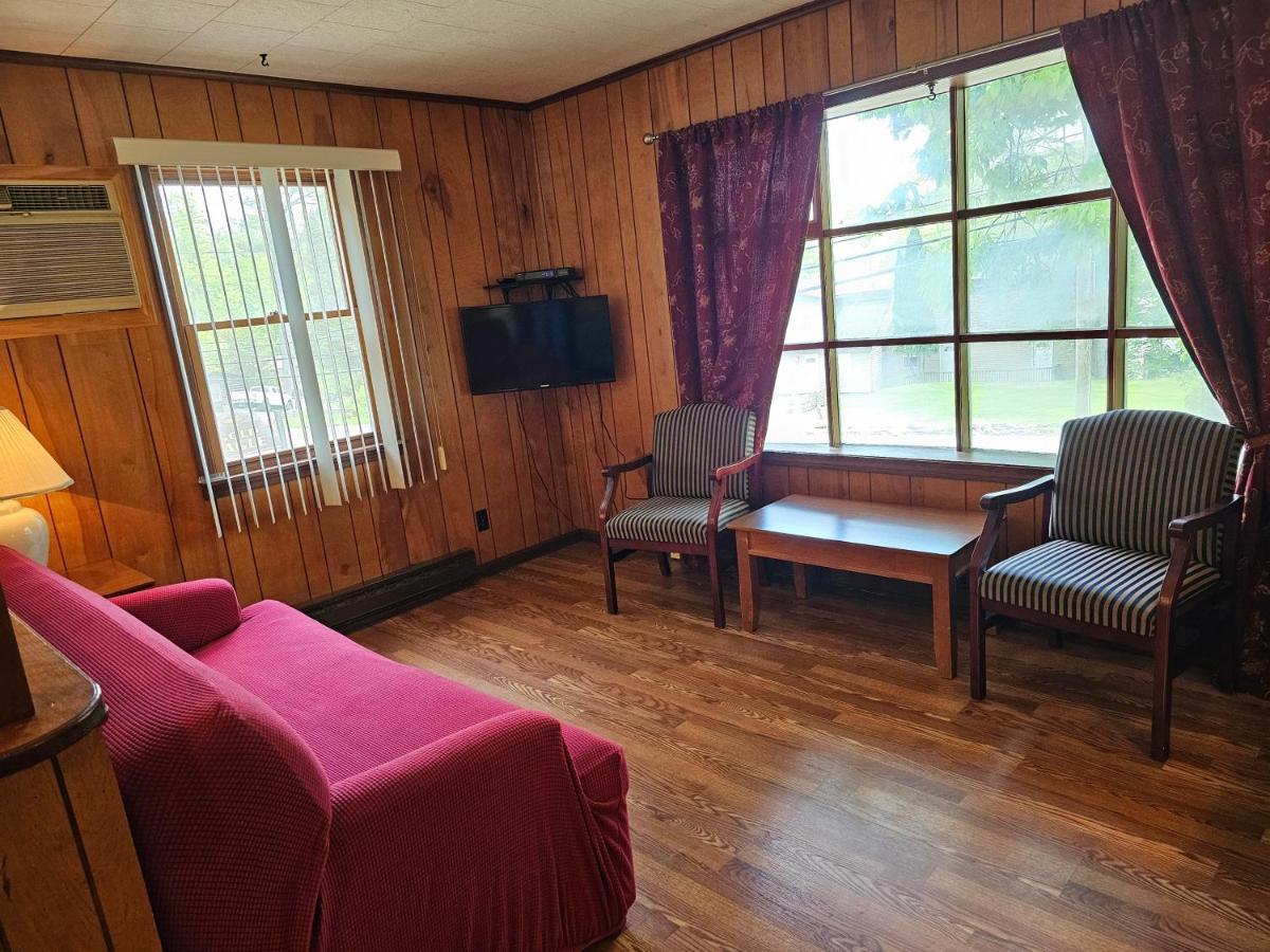 金鹰山林小屋 乔治湖 外观 照片