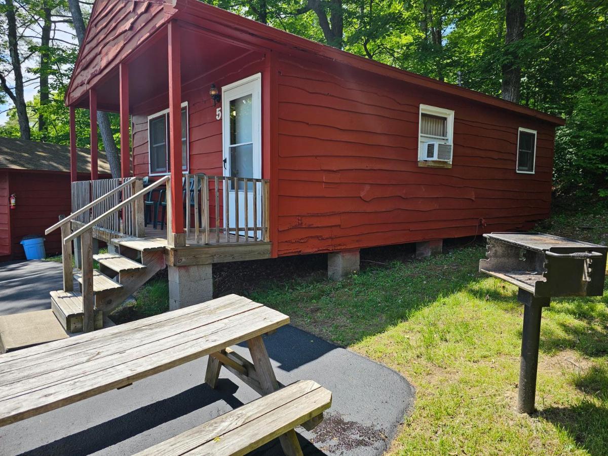 金鹰山林小屋 乔治湖 外观 照片