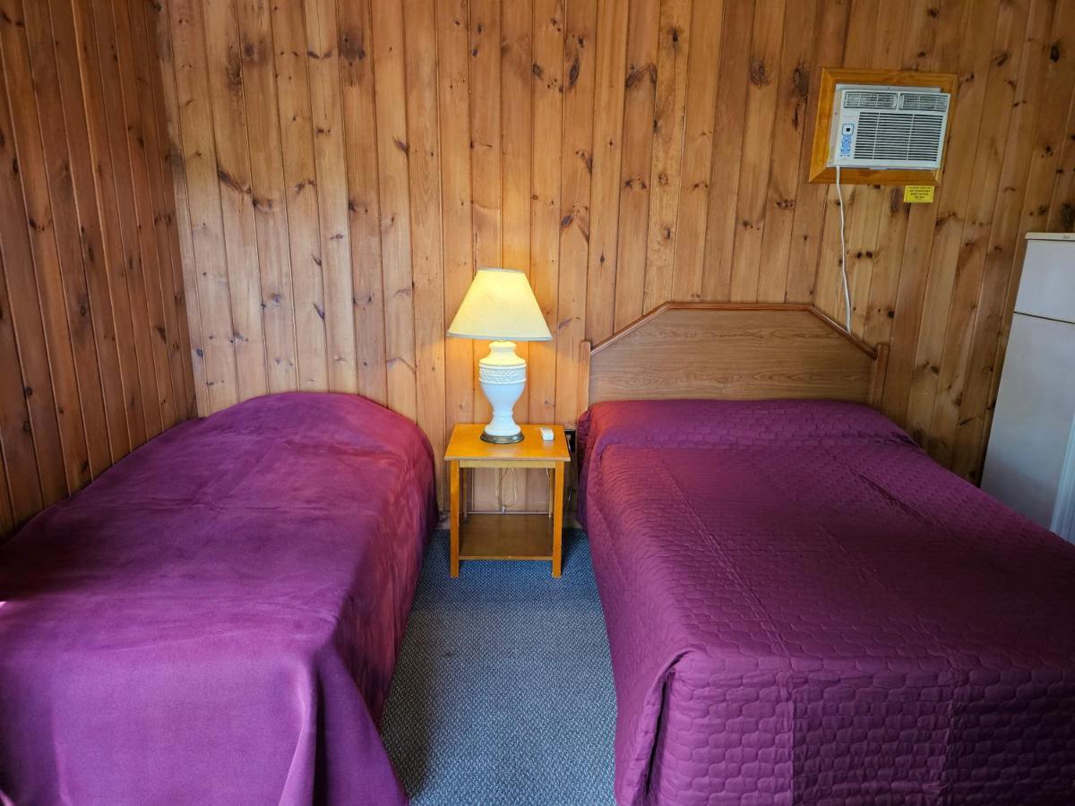 金鹰山林小屋 乔治湖 外观 照片