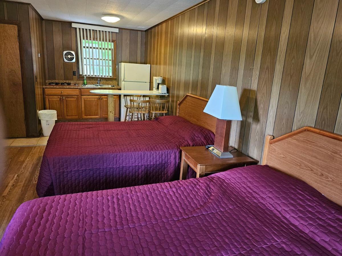 金鹰山林小屋 乔治湖 外观 照片