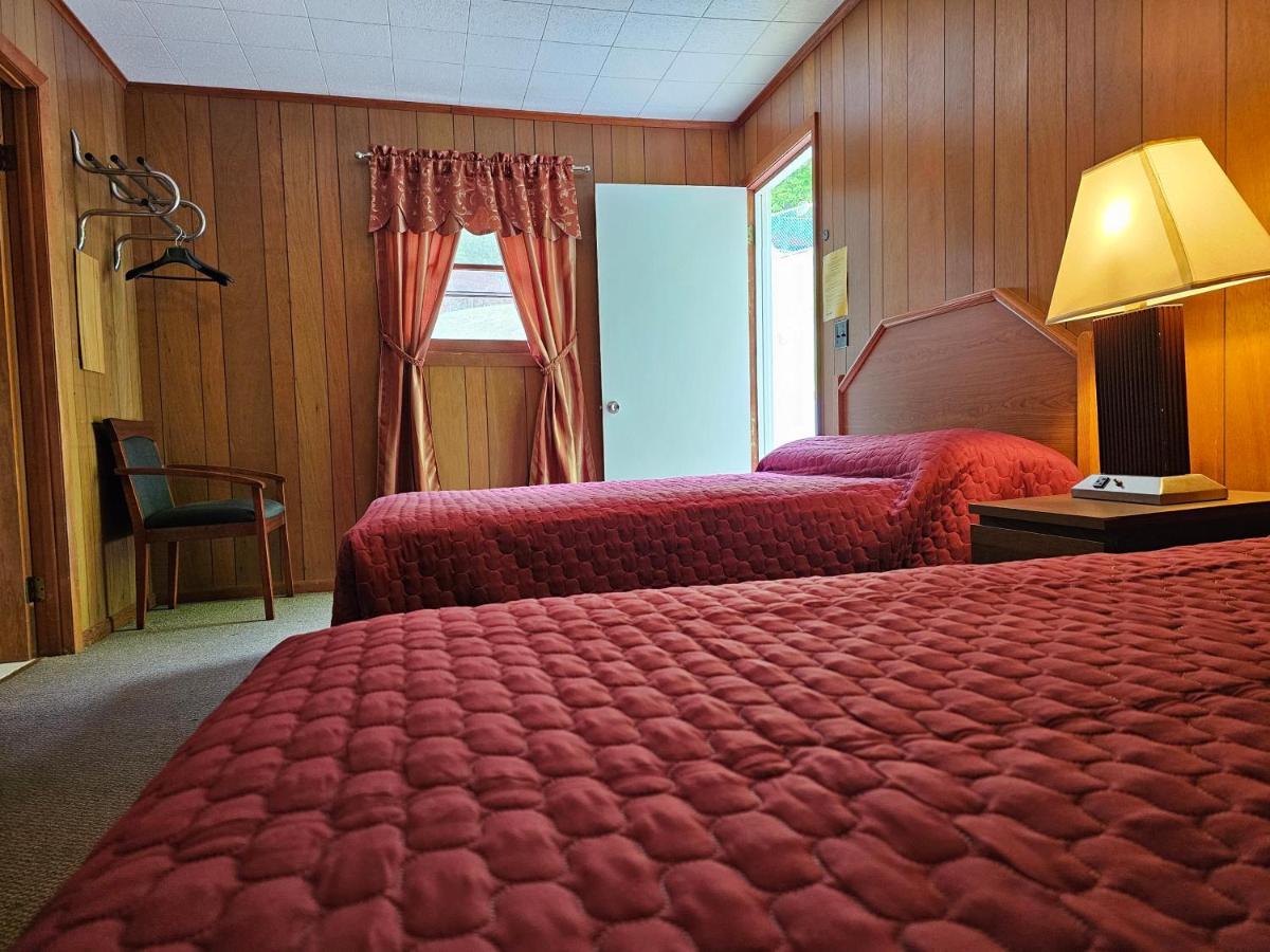 金鹰山林小屋 乔治湖 外观 照片
